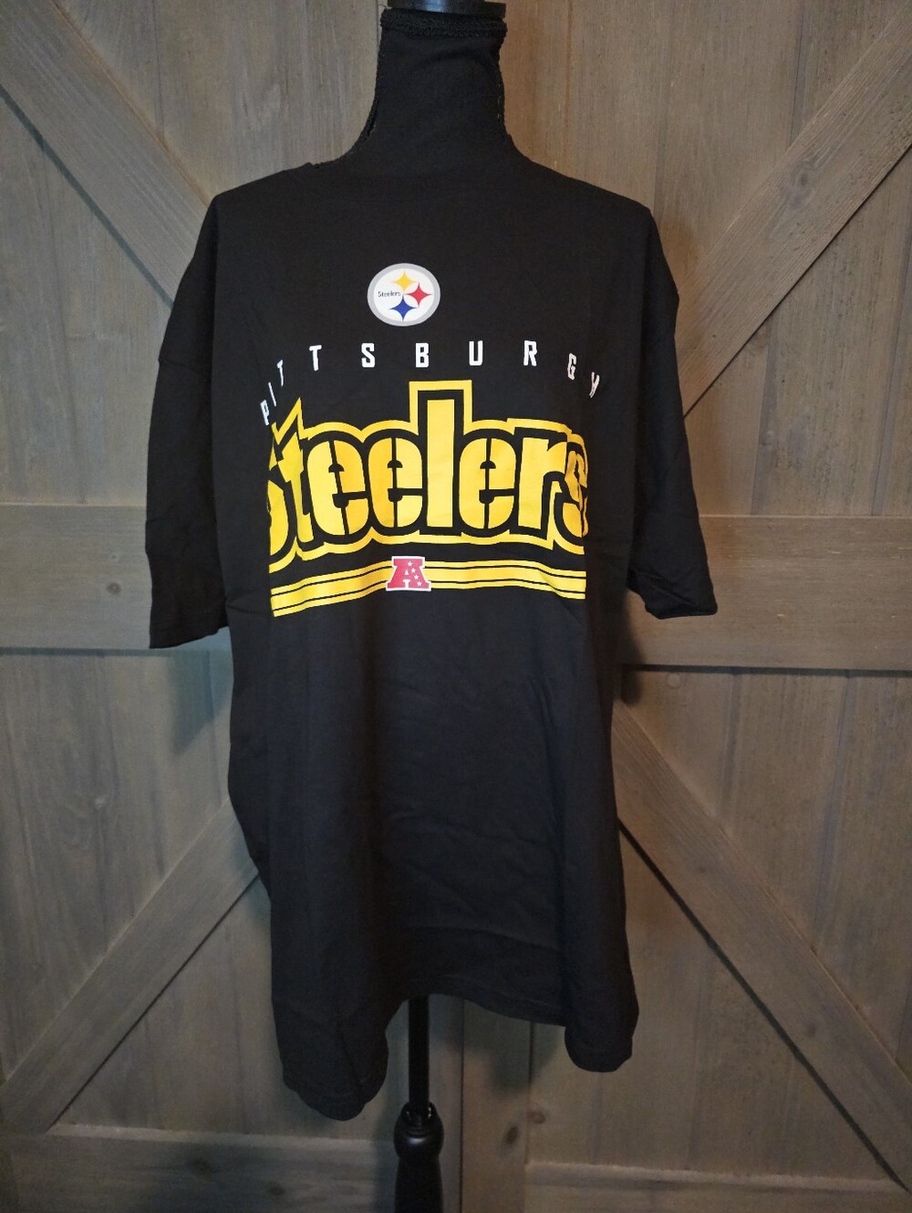 Nwt Pittsburgh Steelers NFL Team Apparel Graphic T-Shirt Mens XL